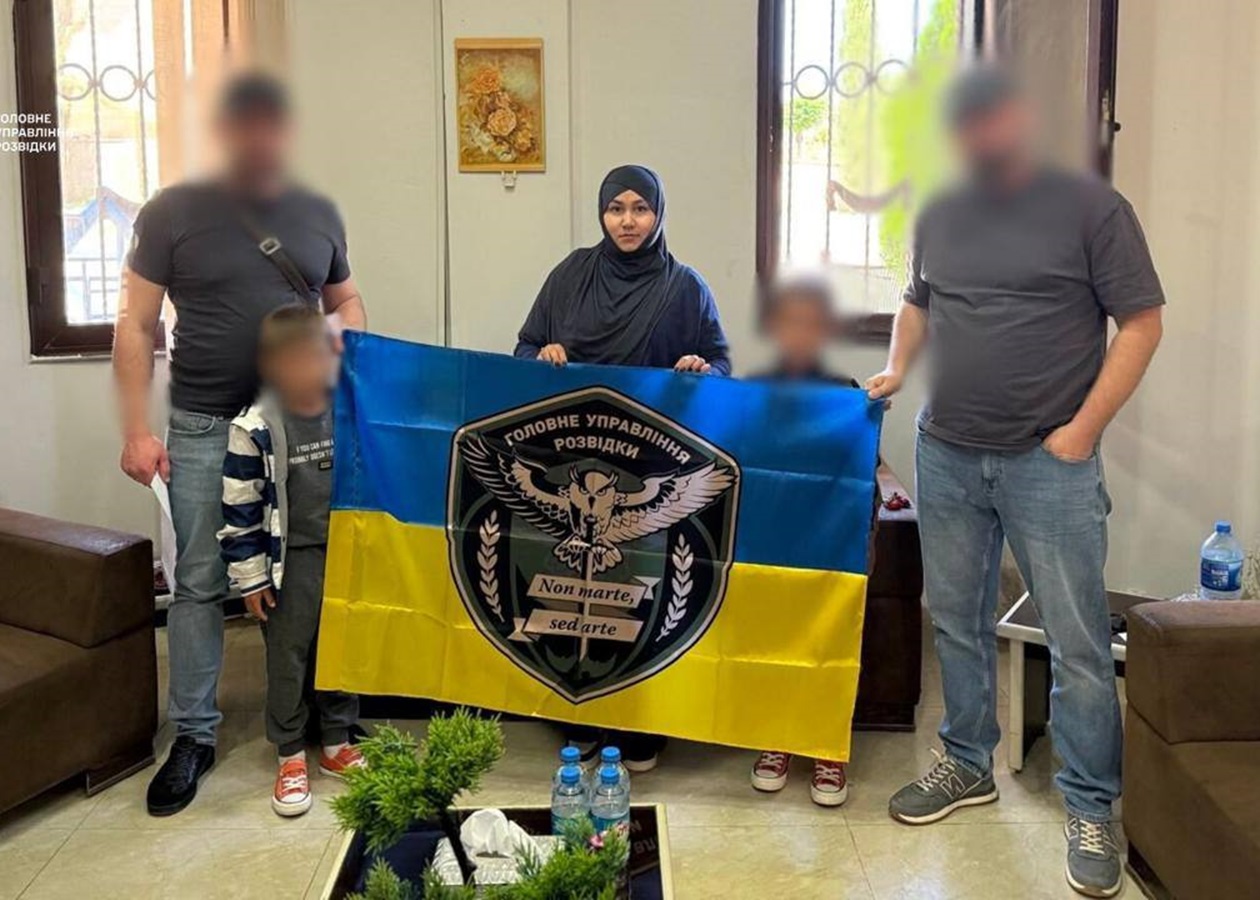 З табору у Сирії евакуювали українку з дітьми - ГУР