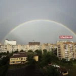 Над столицею України після зливи засяяла подвійна веселка (фото)