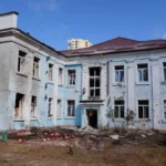 Атака на Київ: у Дарницькому районі пошкоджено дитсадок, супермаркет та склади (фото)