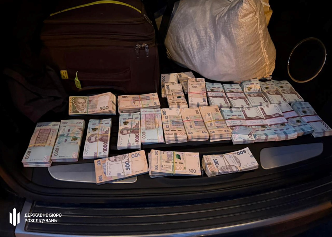 В Україні викрили схему "тіньової" вирубки дубів на десятки мільйонів