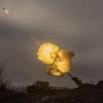 Комбінована атака РФ: у Києві прогриміли вибухи