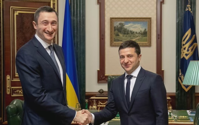 Коло президента. Нові подробиці корупційної справи, в якій фігурує віцепрем’єр-міністр Олексій Чернишов