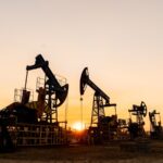 Видобуток нафти ОПЕК знизився через Іран та Венесуелу