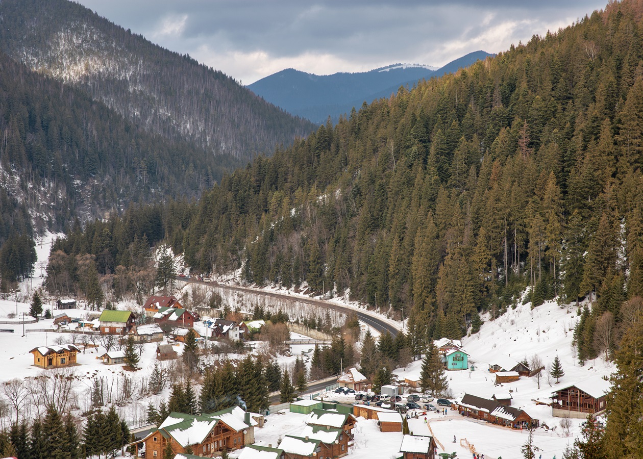 В Україні надходження турзбору зросли на третину
