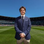 З новим шоломом Піастрі готовий до нового сезону