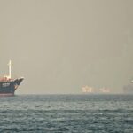 Іран обіцяє країнам прохід через Ормузьку протоку, але є умова