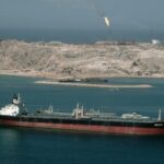 США розглядають зняття санкцій з іранської нафти