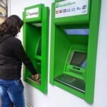 ПриватБанк обмежив видачу готівки